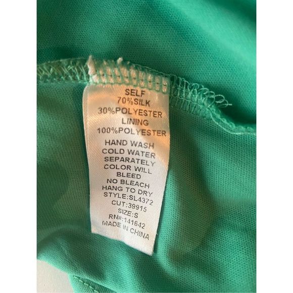 She + Sky Crochet Sleeved Mini Dress - Picture 6 of 7